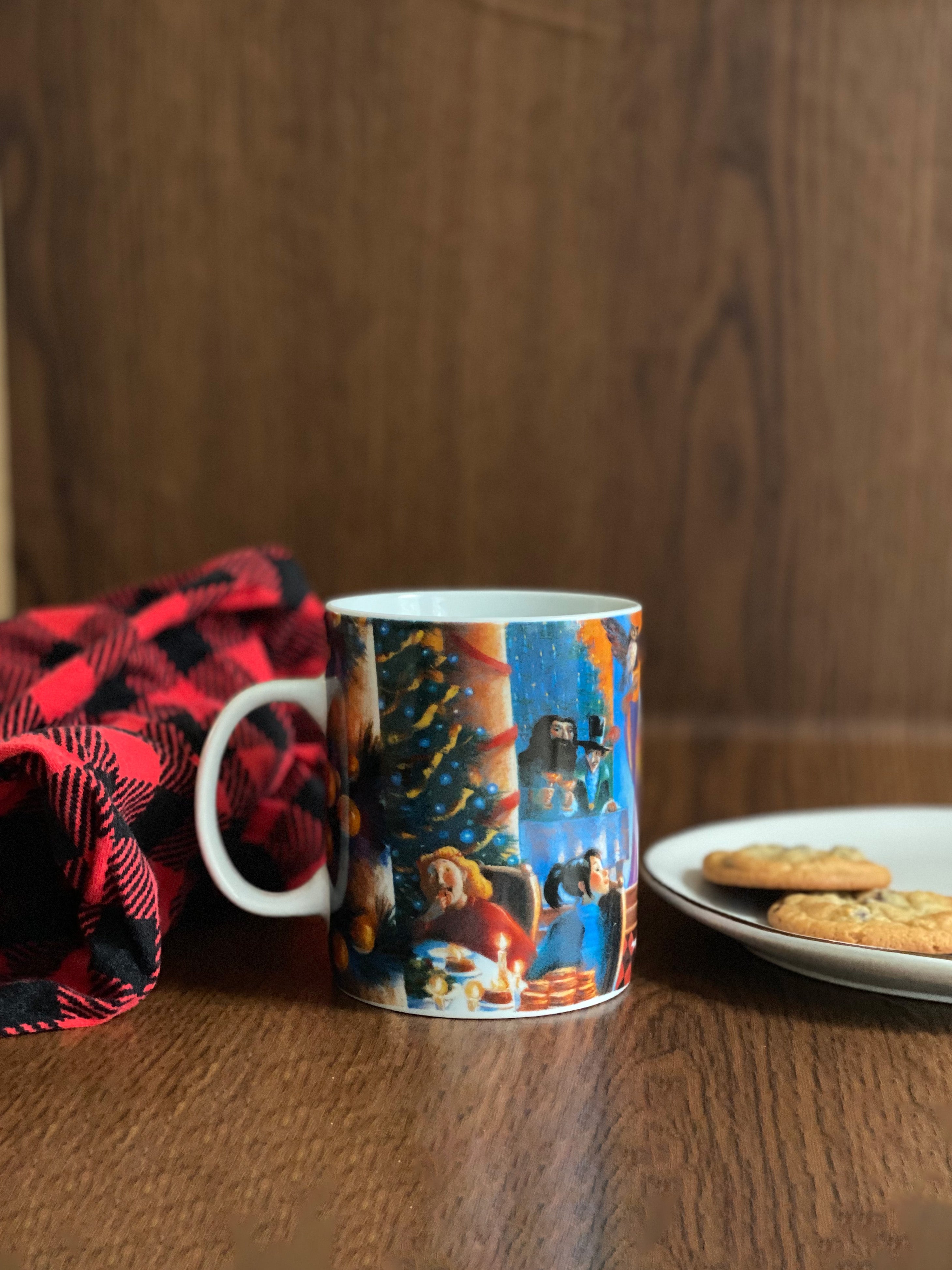 Christmas at Hogwarts Mug Image 4